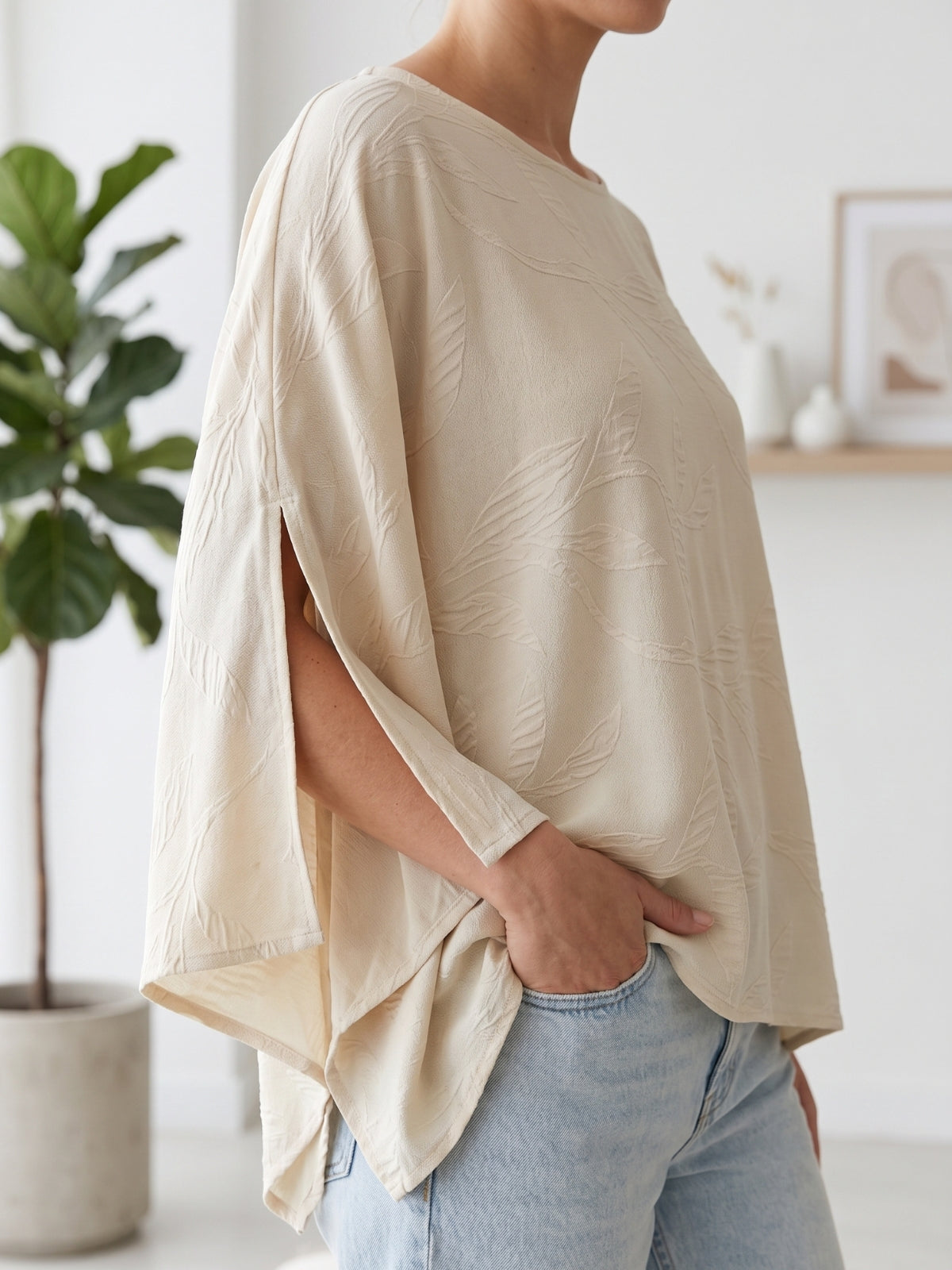 Polera Tipo Poncho Elie Cey Floreado